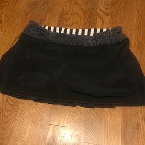 lululemon athletica Black and Gray Skirt